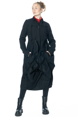 RUNDHOLZ, taillierter Wollmantel mit Verzierung 2241111213