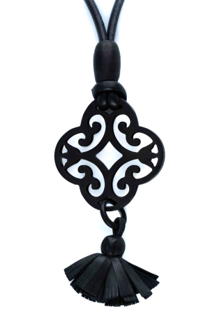 YAEL NADIV, Halskette ADA mit Horn-Anhänger