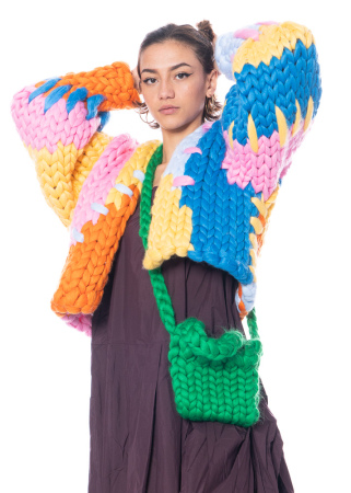 HOPE MACAULAY, Smaragdgrüne Crossbody-Stricktasche