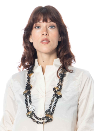 YAEL NADIV, lange Halskette EMMA aus Büffelhorn