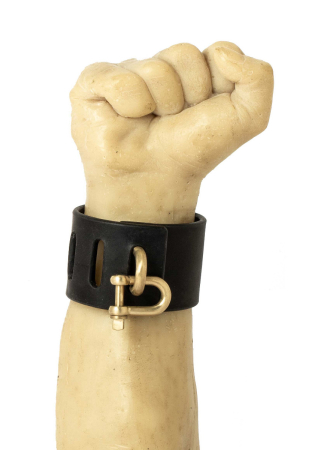 Parts of Four, breites Lederarmband mit Charm (50mm, BLK+MR)