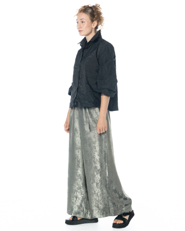 maria calderara, weite Samthose mit Metallic-Effekt